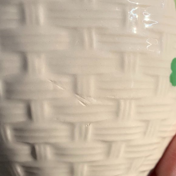 Ceramic Clover Weave Bowl - Picture 9 of 10